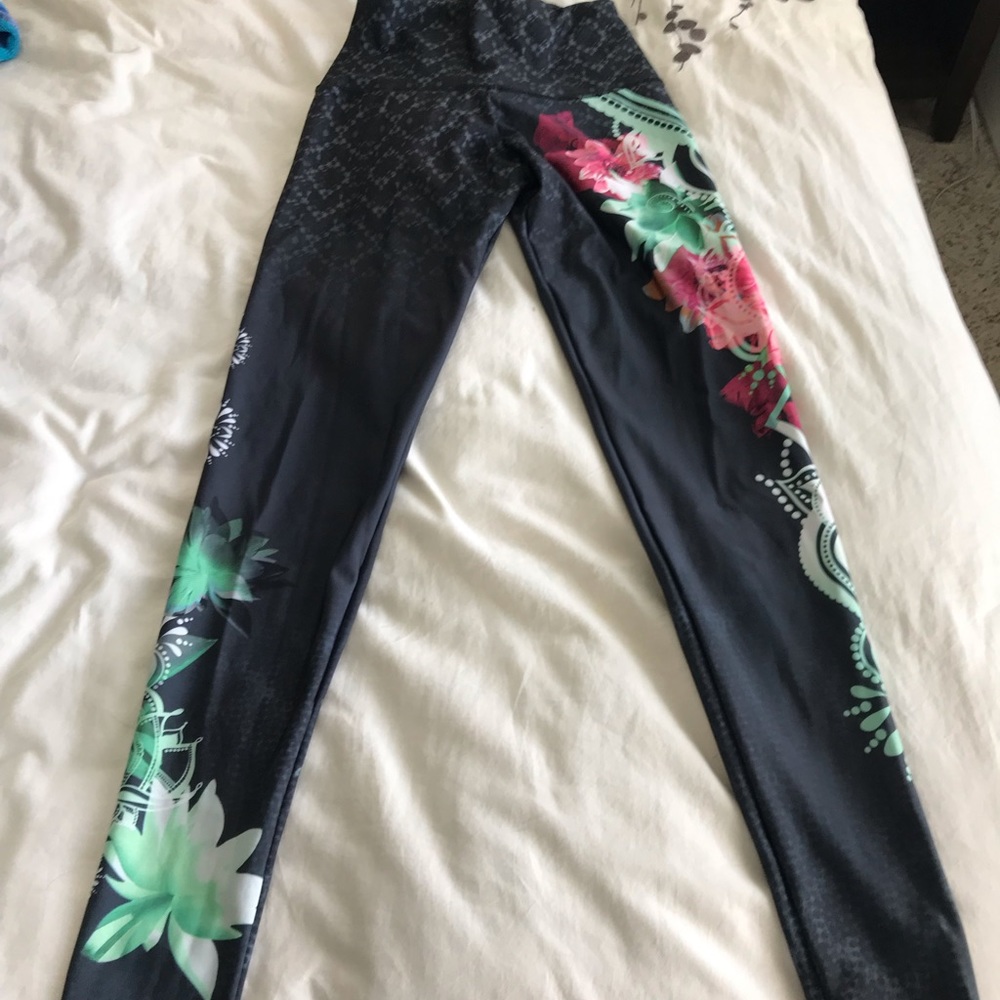Onzi leggings